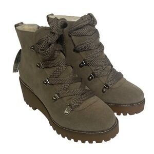 Falls Creek Camilla Taupe Lace-Up Wedge Platform Ankle Lug Sole Boots 8 NWT